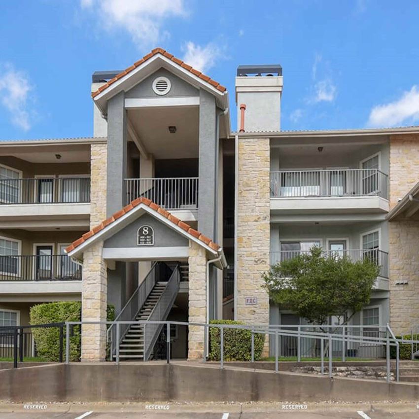 The Amethyst Apartments, 13401 Metric Boulevard, Austin, TX RentCafe